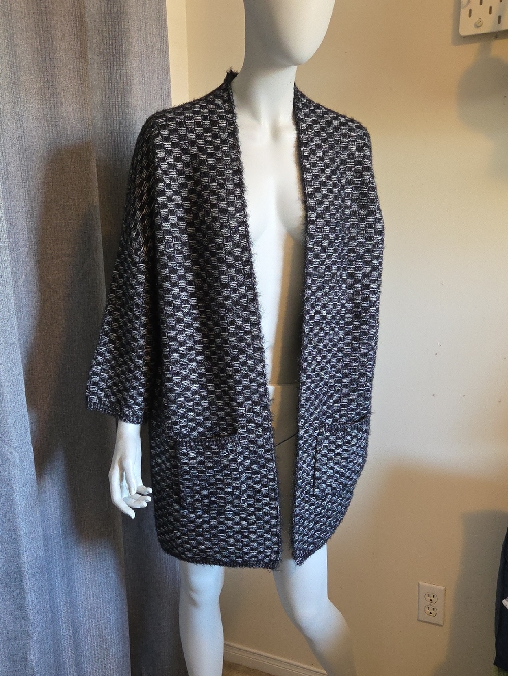 NWT BCBGMaxAzria Oversized Black & Gray Open-Front Knit Cardigan